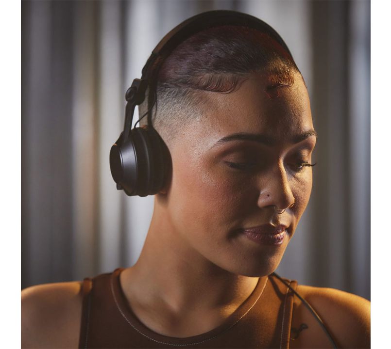 Pioneer DJ HDJ-CX Example