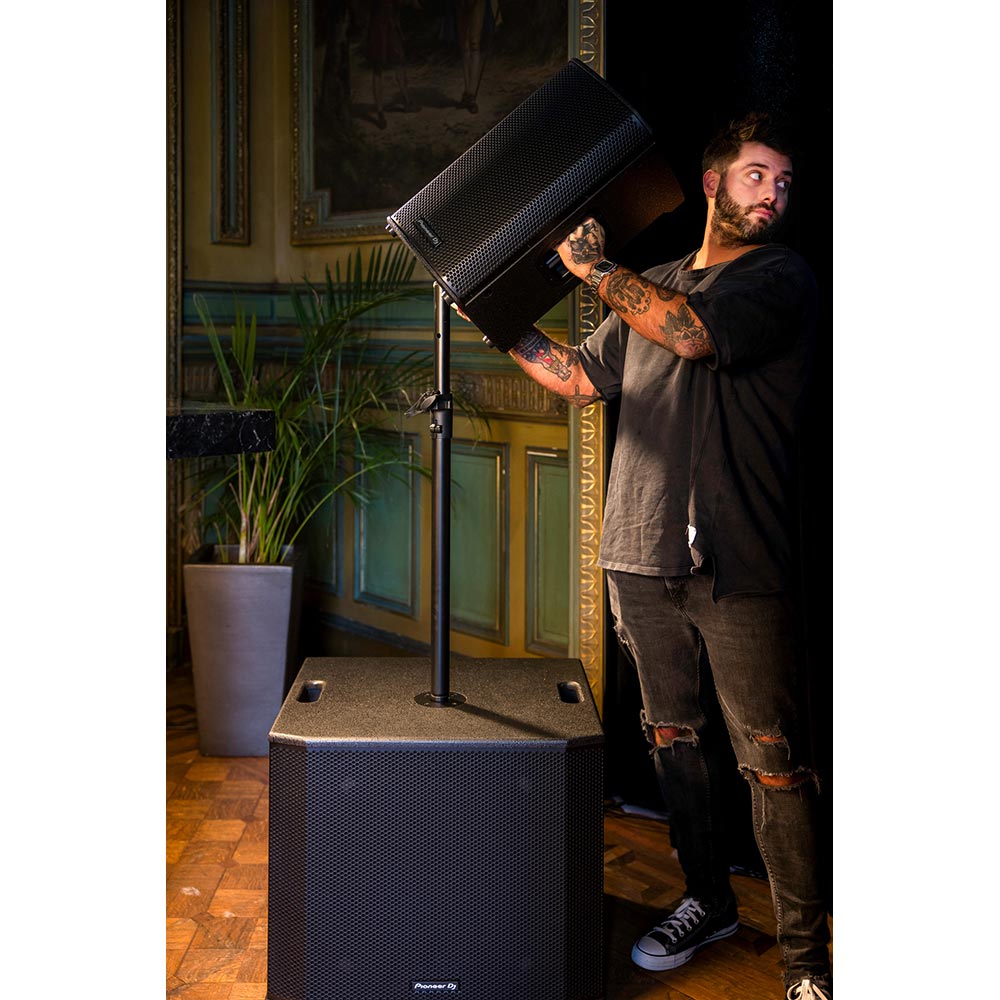 Pioneer DJ XPRS1182S Lifestyle 3