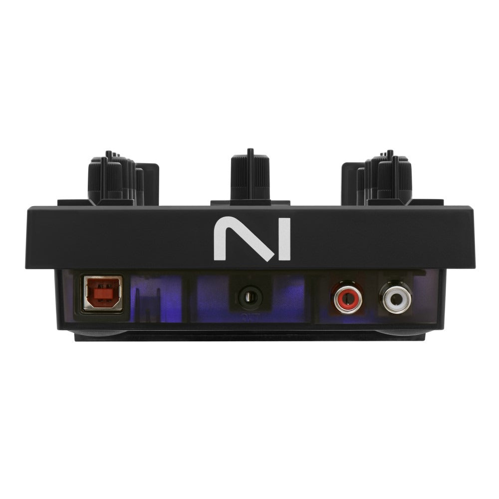 Native Instruments Traktor Z1 MK2 connections