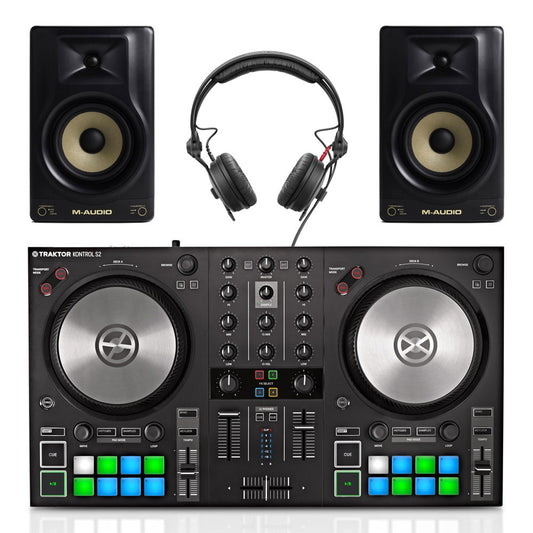 Native Instruments Traktor S2Mk3 DJ Equipment Bundle