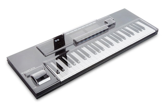 Decksaver NI Komplete Kontrol S49 MK2 Angle