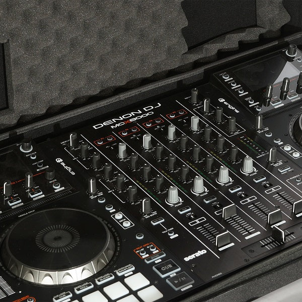 UDG Creator Large DJ Controller Hard Case Close Up 1