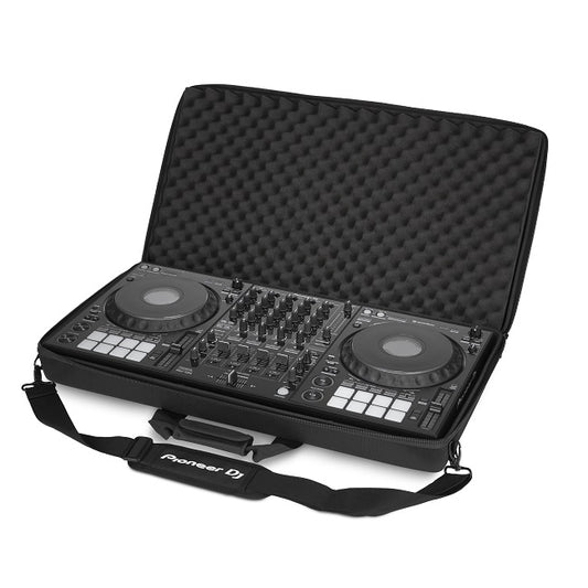 Pioneer DJC-1X Protective Bag In Use 1