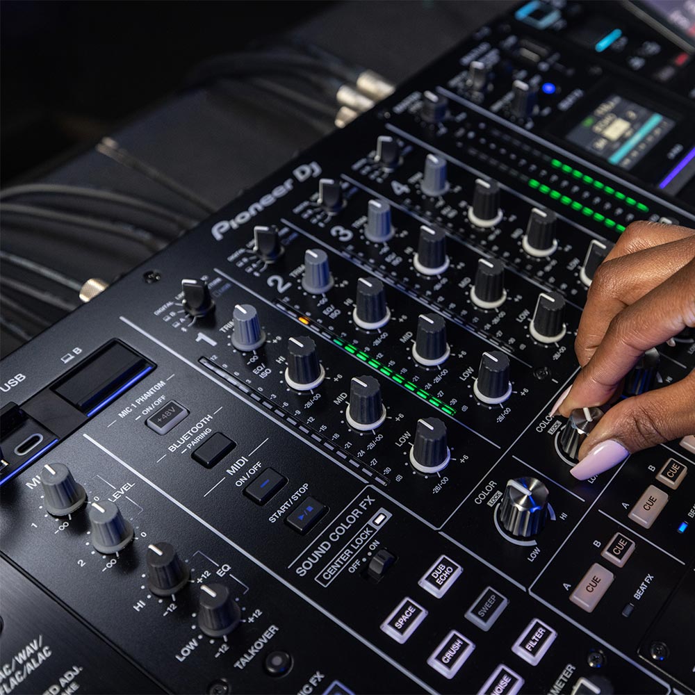 DJM-A9 4-channel professional DJ mixer